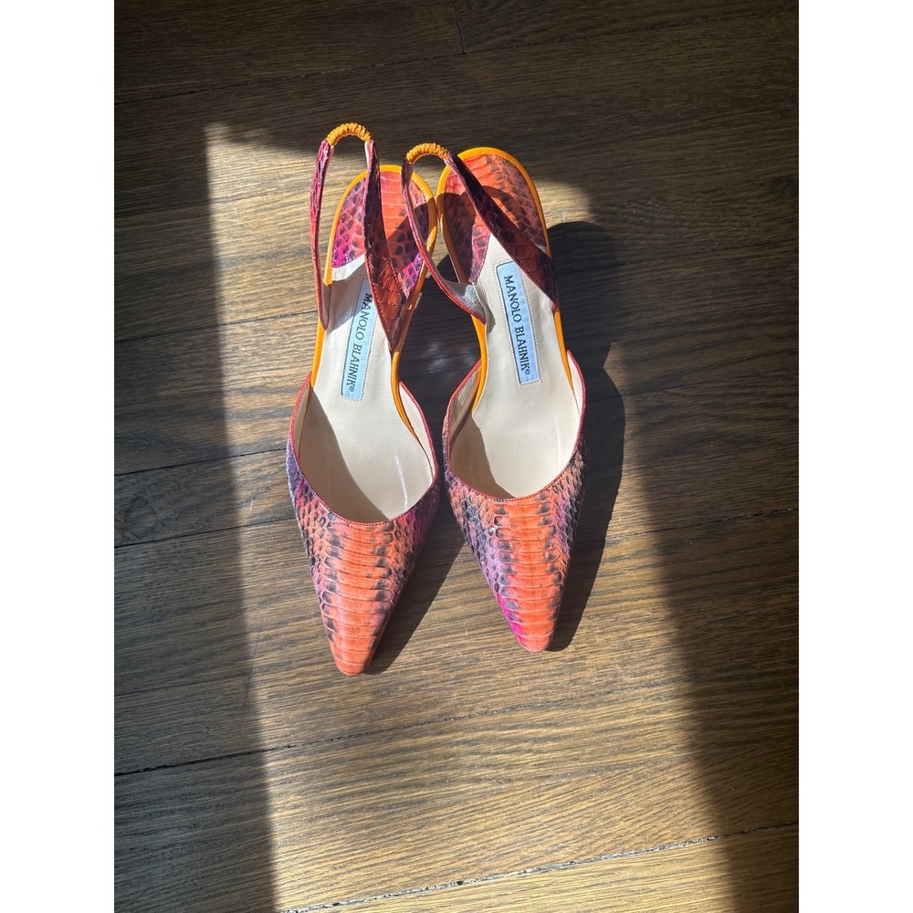 Manolo Blahnik Carolyne Snakeskin Slingback Pumps Orange Pink Purple Size 36